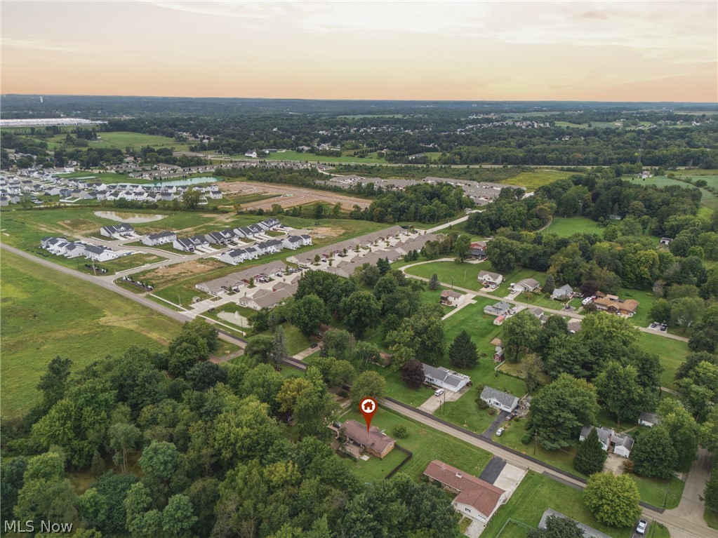 6084 Peach Street Louisville OH 44641