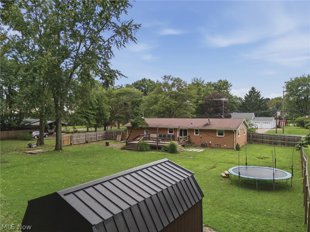 6084 Peach Street Louisville OH 44641