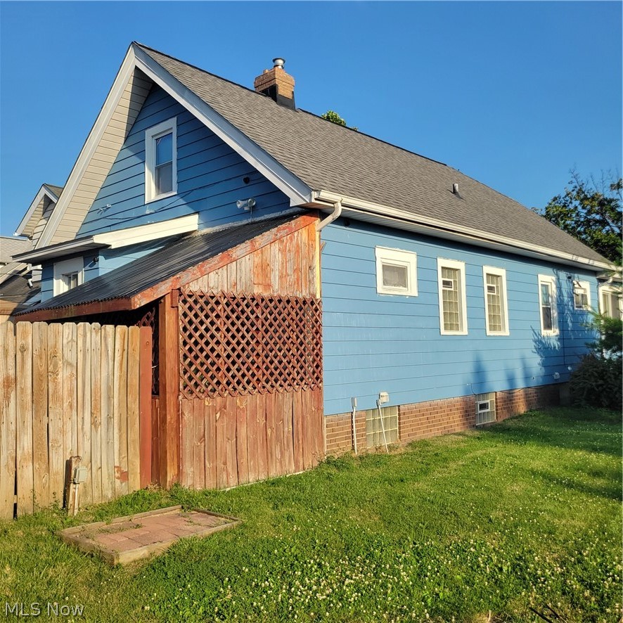 11516 Thrush Avenue Cleveland OH 44111