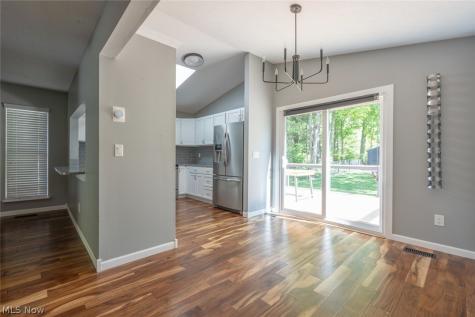 8716 Blossom Drive Mentor OH 44060