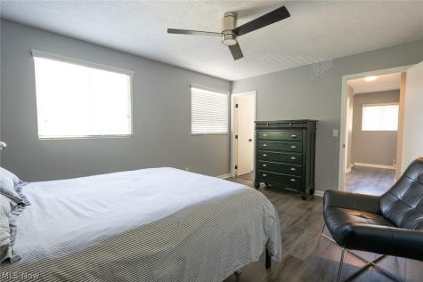 8716 Blossom Drive Mentor OH 44060