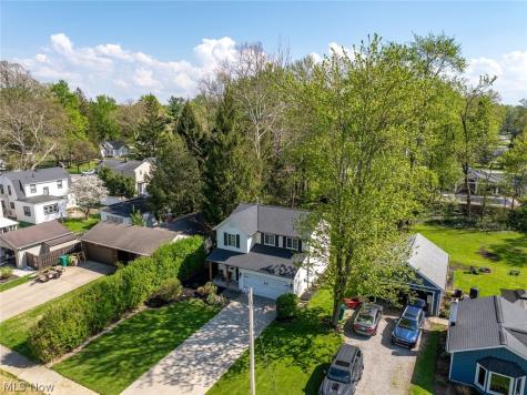 8716 Blossom Drive Mentor OH 44060