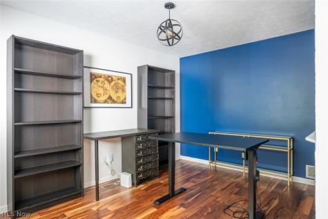 8716 Blossom Drive Mentor OH 44060