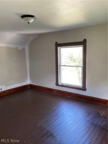 314 16th Street Elyria OH 44035