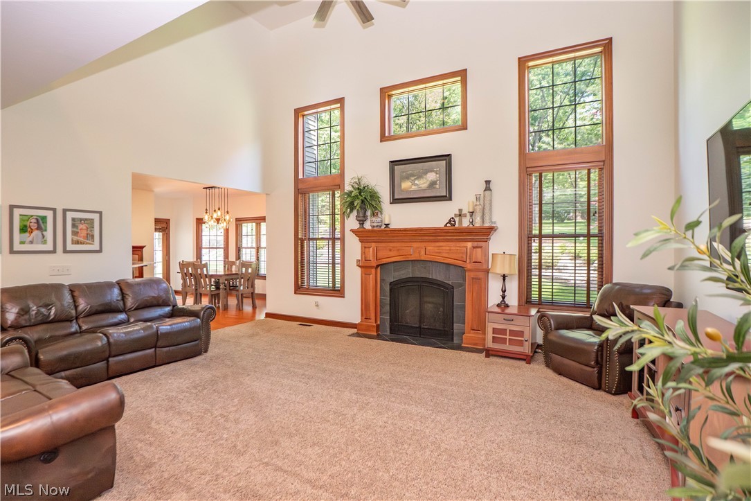 6612 Greyhawk Street NW Canton OH 44708