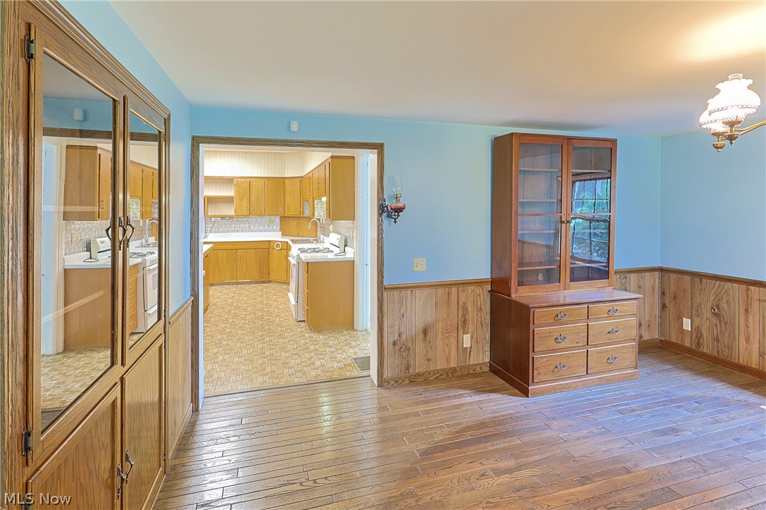 3257 New State Road Willard OH 44890