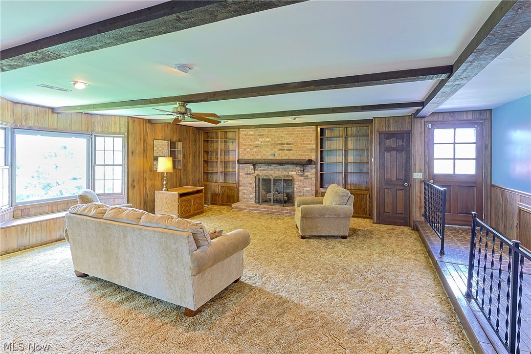 3257 New State Road Willard OH 44890