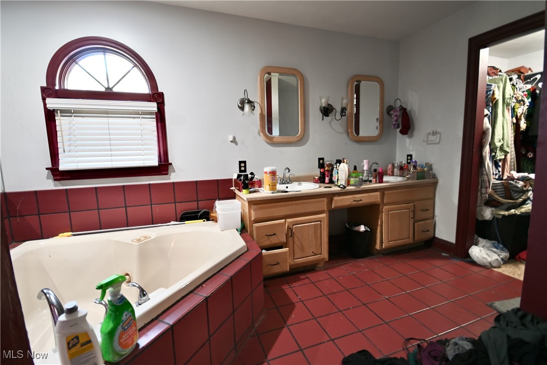 675 Presidential Boardman OH 44512
