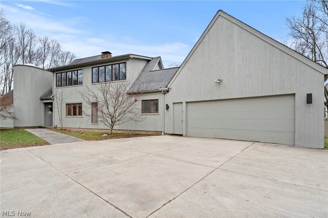 29475 S Woodland Road Pepper Pike OH 44124