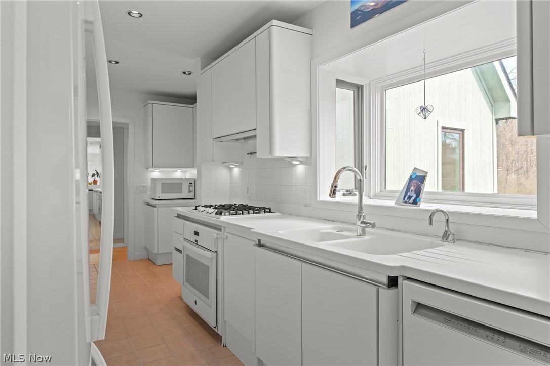 29475 S Woodland Road Pepper Pike OH 44124