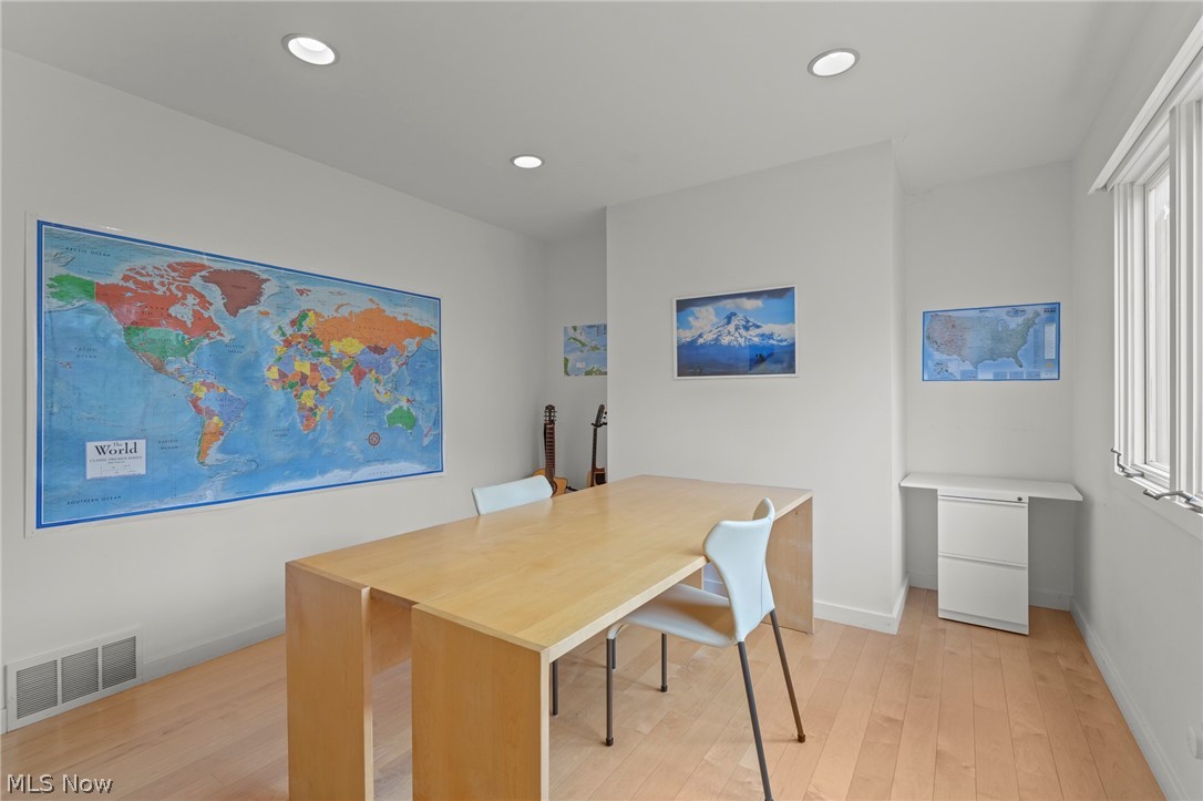 29475 S Woodland Road Pepper Pike OH 44124