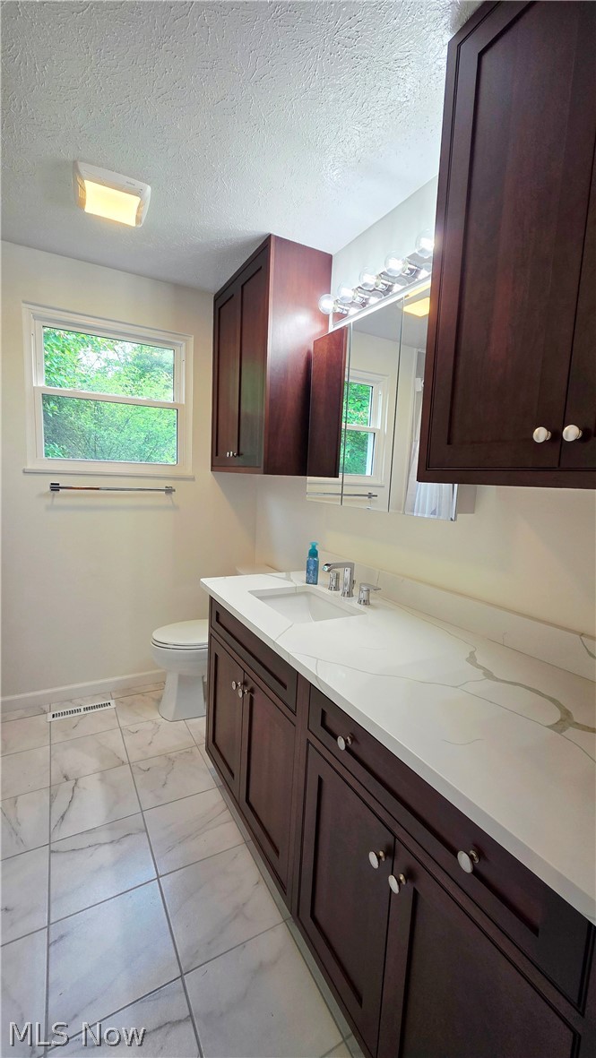 36 Suzanne Street Little Hocking OH 45742