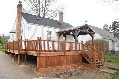 94 N 5th Street Rittman OH 44270