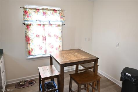 94 N 5th Street Rittman OH 44270