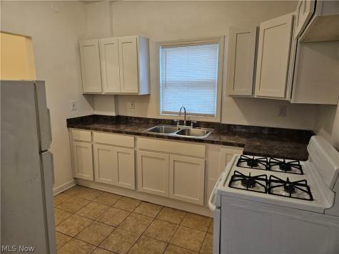 487 Talbot Avenue Akron OH 44306