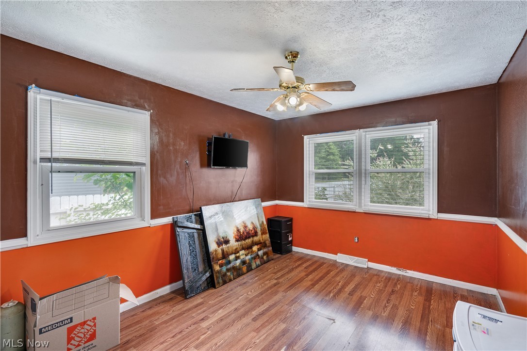 250 Greenridge Drive Geneva OH 44041