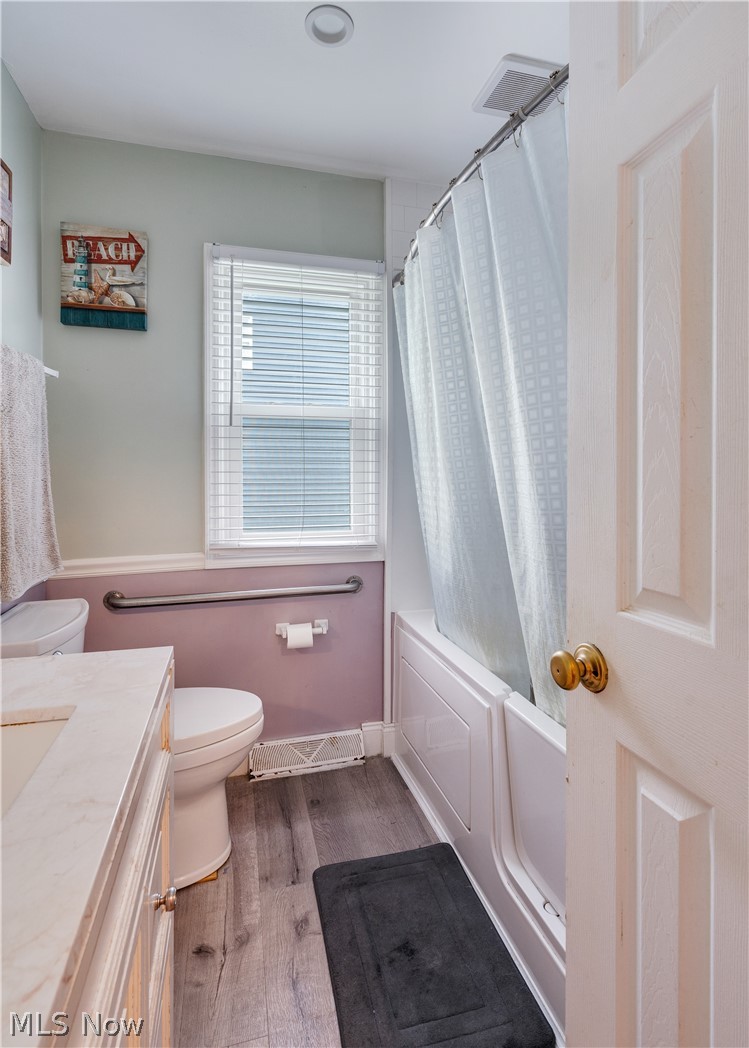 250 Greenridge Drive Geneva OH 44041