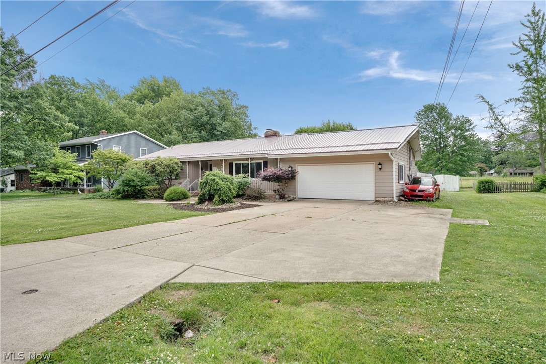 250 Greenridge Drive Geneva OH 44041