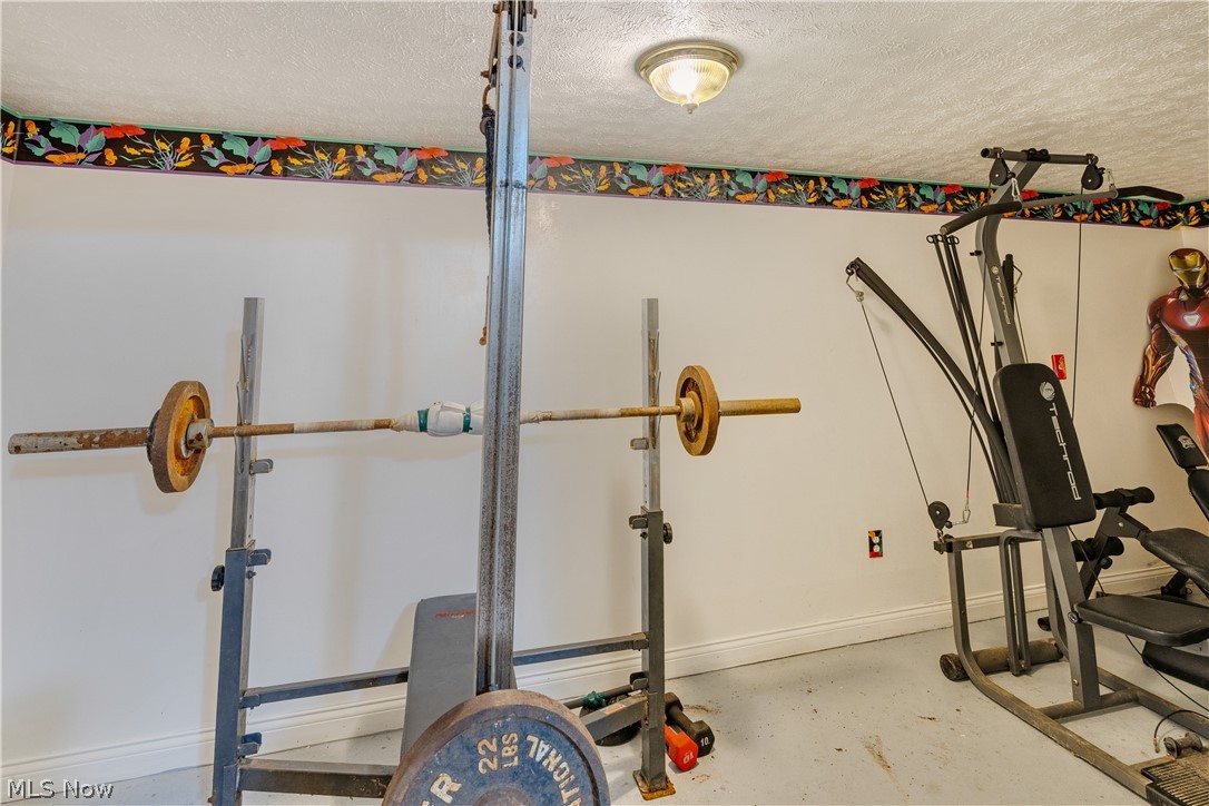 250 Greenridge Drive Geneva OH 44041