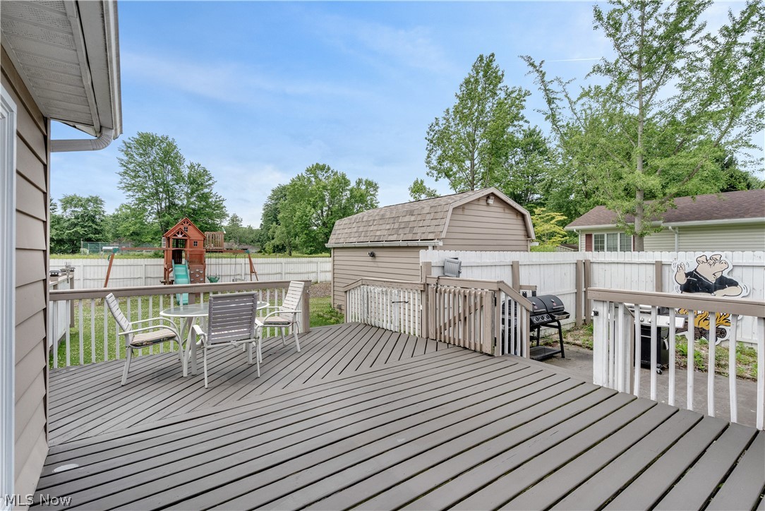 250 Greenridge Drive Geneva OH 44041