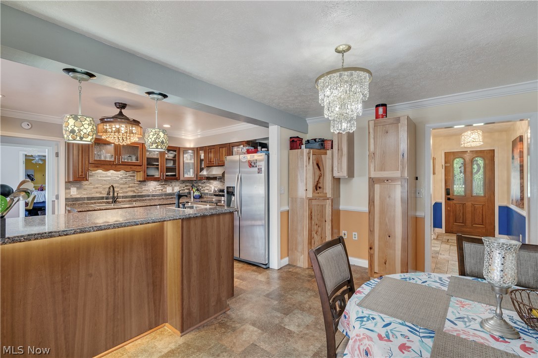 250 Greenridge Drive Geneva OH 44041