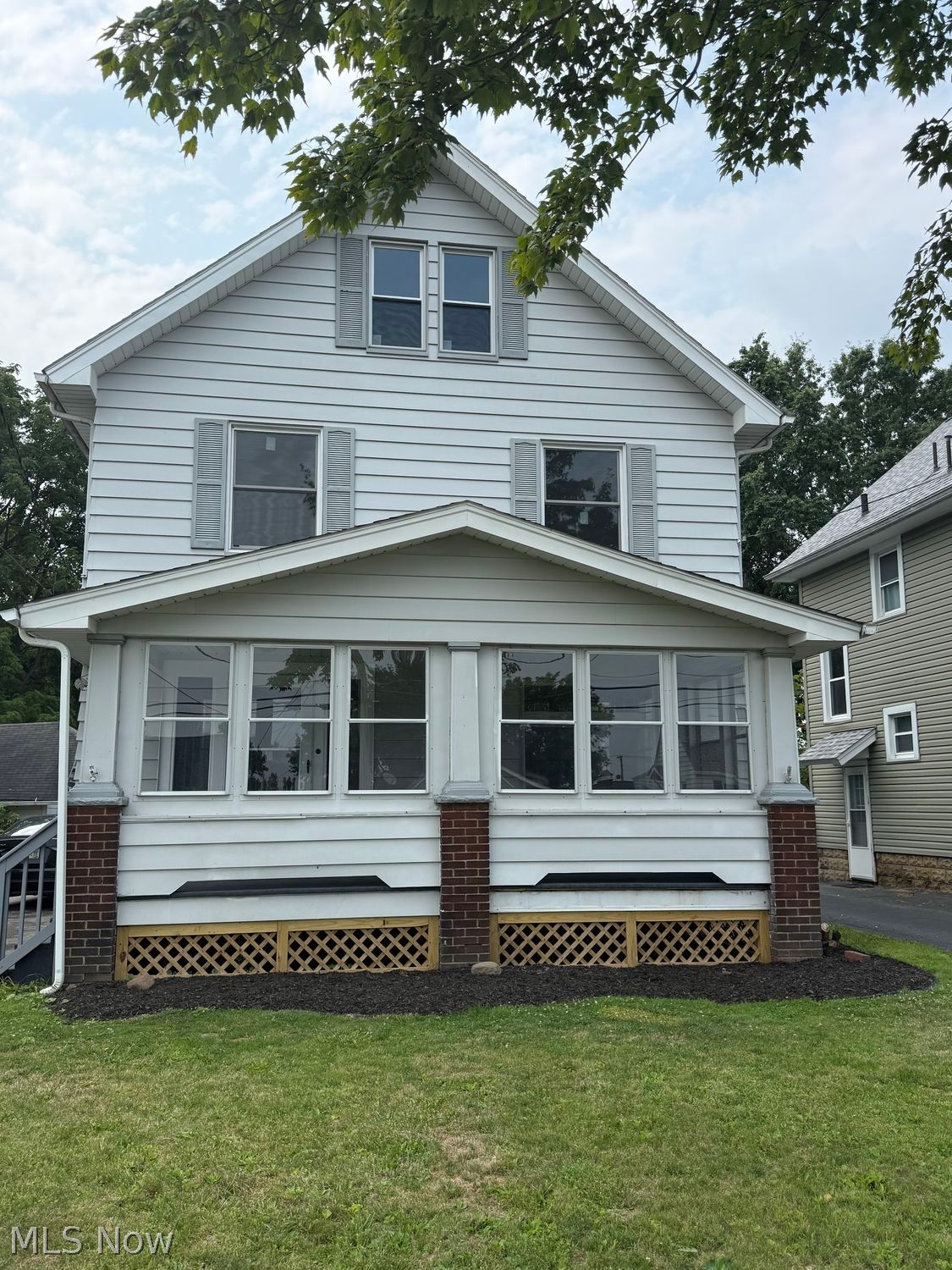 476 Sexton Street Struthers OH 44471