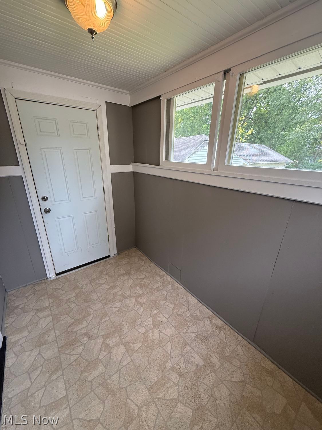 476 Sexton Street Struthers OH 44471
