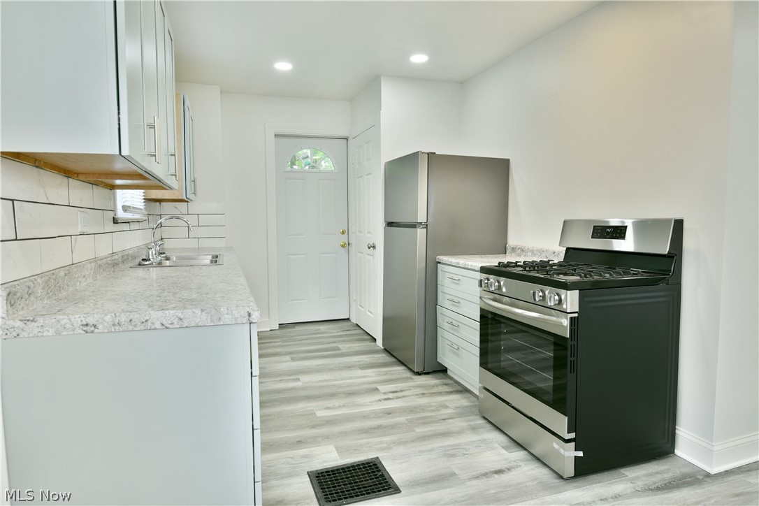 190 Bennett Court Geneva OH 44041