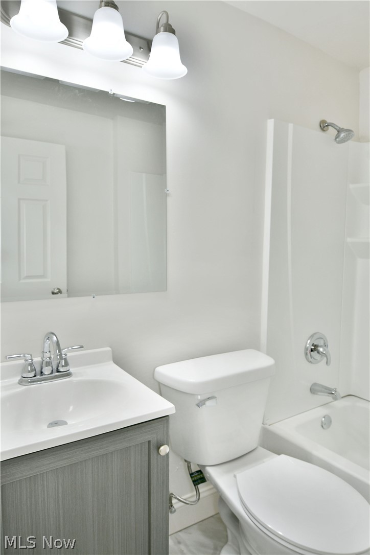 190 Bennett Court Geneva OH 44041