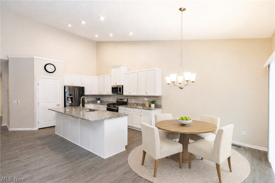 7573 Greenlawn Drive North Ridgeville OH 44039