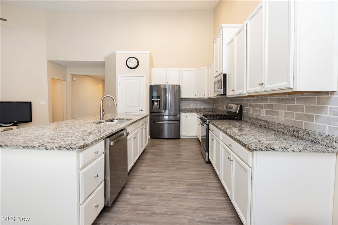 7573 Greenlawn Drive North Ridgeville OH 44039