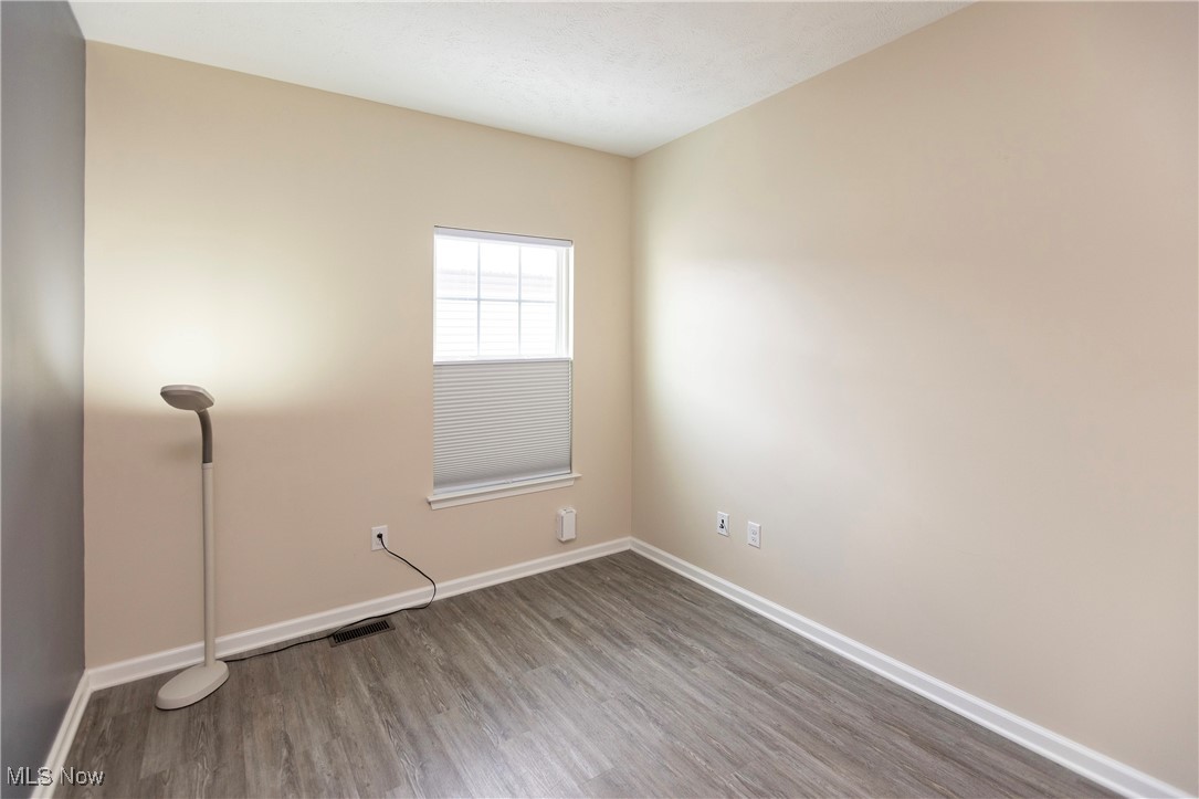 7573 Greenlawn Drive North Ridgeville OH 44039