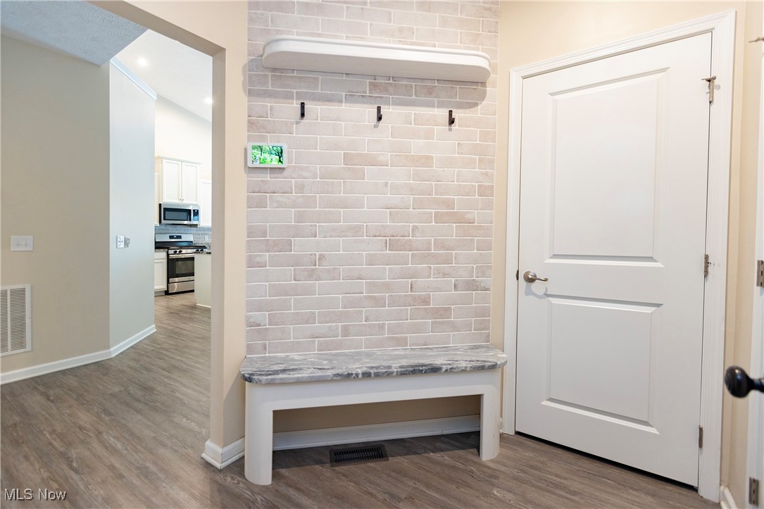 7573 Greenlawn Drive North Ridgeville OH 44039