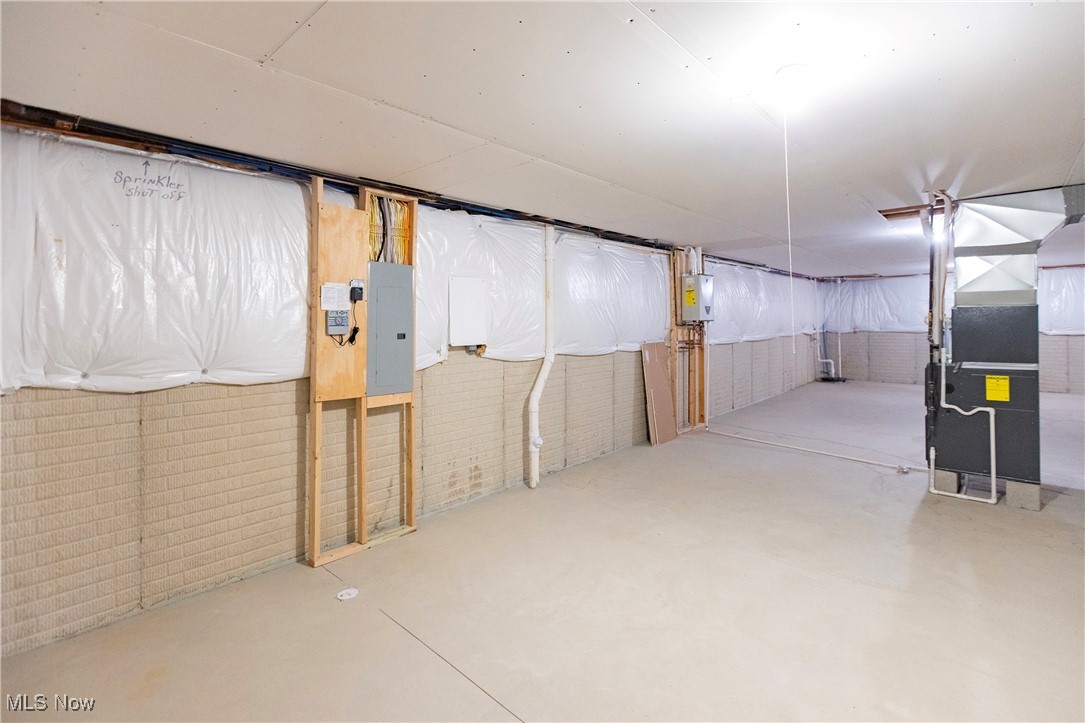 7573 Greenlawn Drive North Ridgeville OH 44039