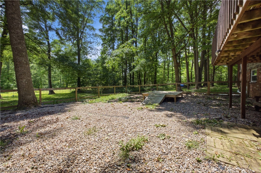 5018 Fairfield School Road Columbiana OH 44408