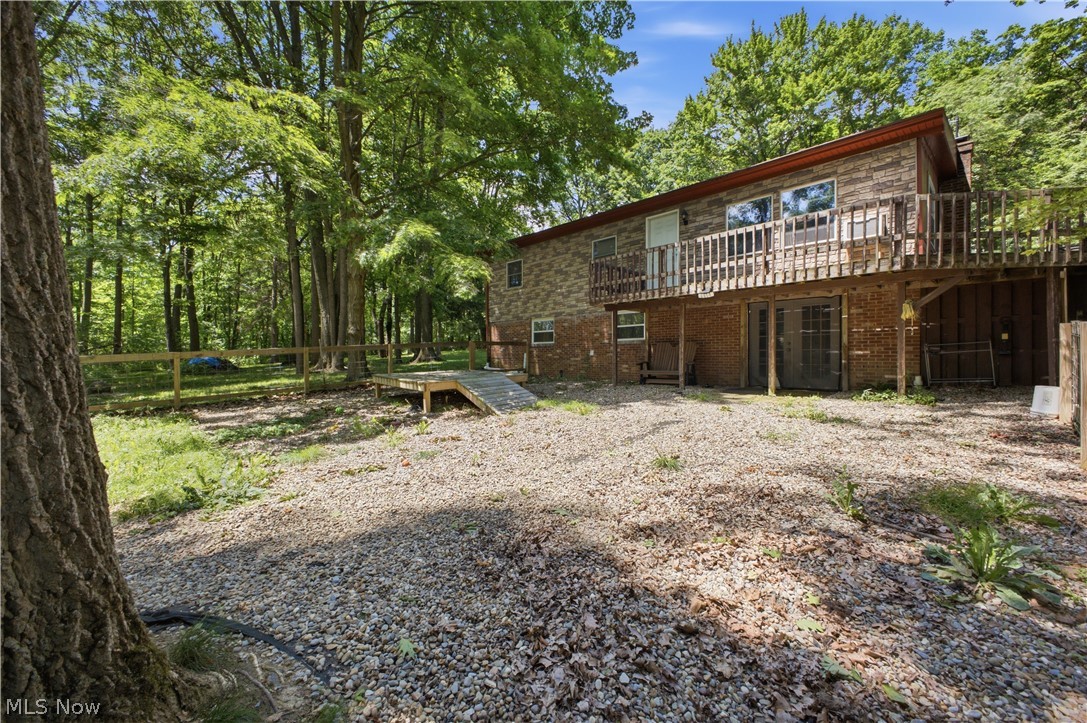 5018 Fairfield School Road Columbiana OH 44408