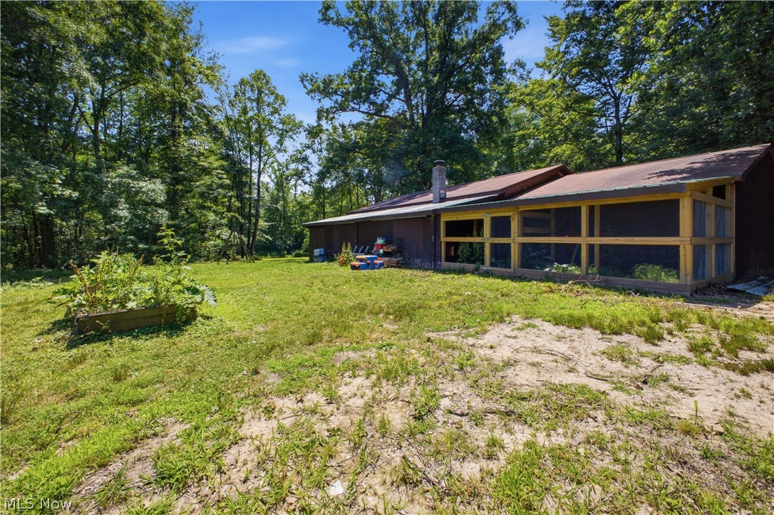 5018 Fairfield School Road Columbiana OH 44408