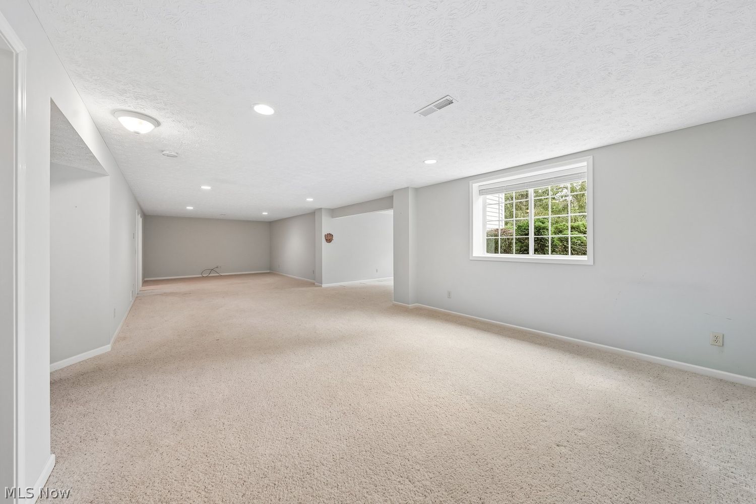 18456 Bunker Hill Drive Strongsville OH 44136