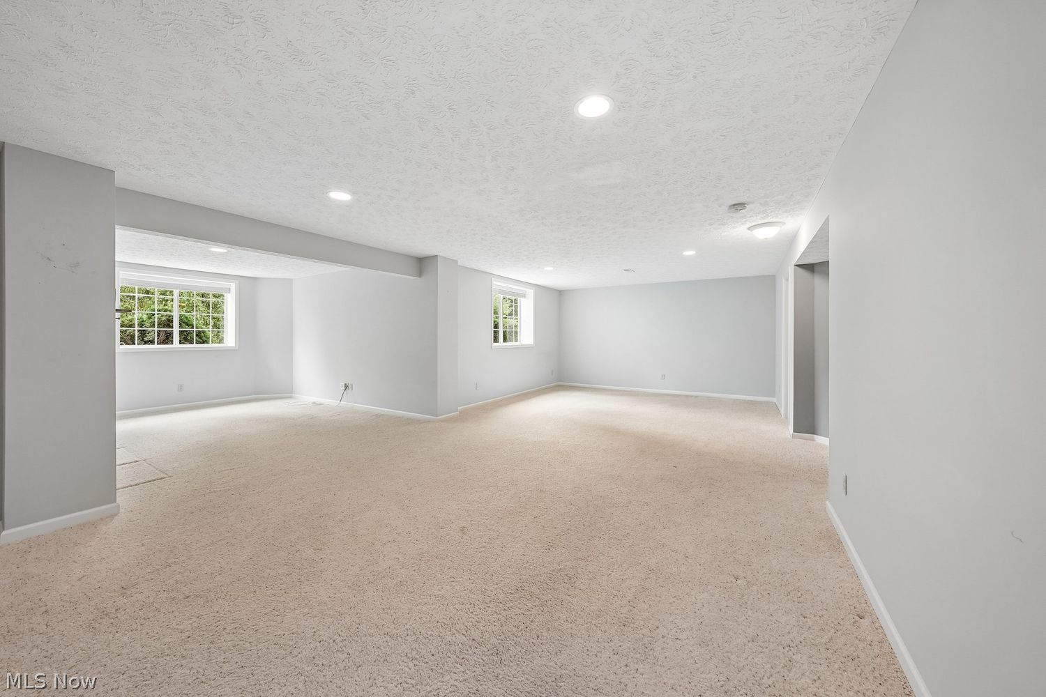 18456 Bunker Hill Drive Strongsville OH 44136