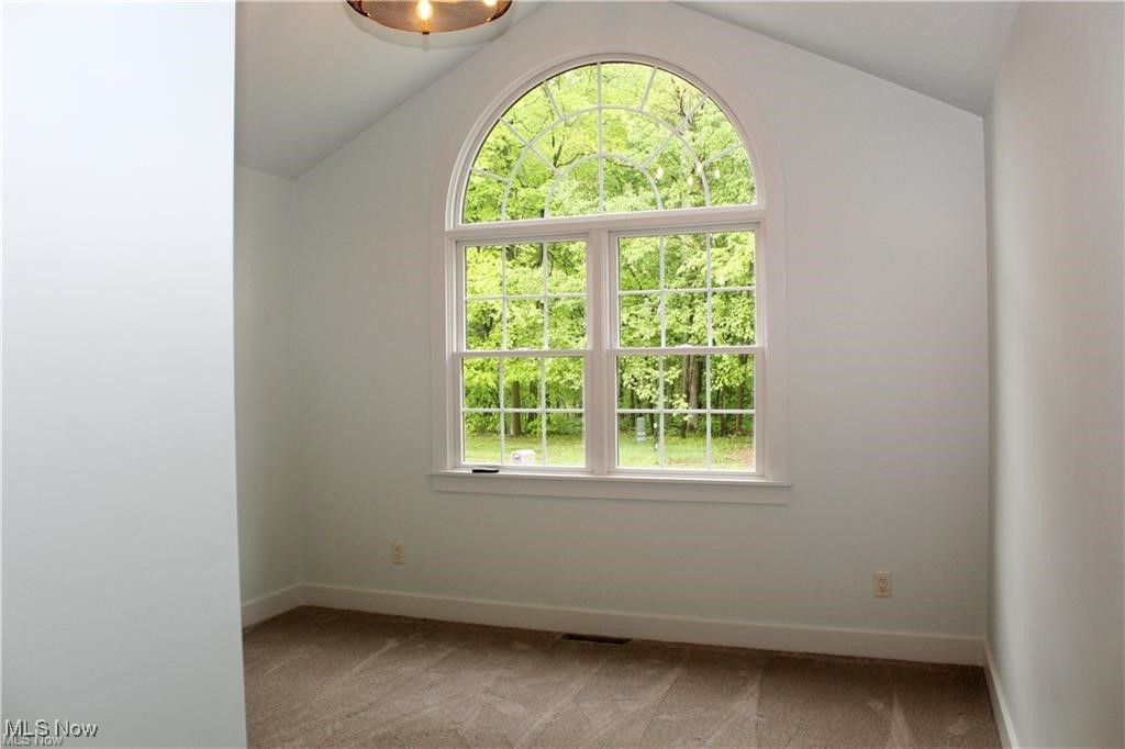 116 Lucretia Lane Columbiana OH 44408