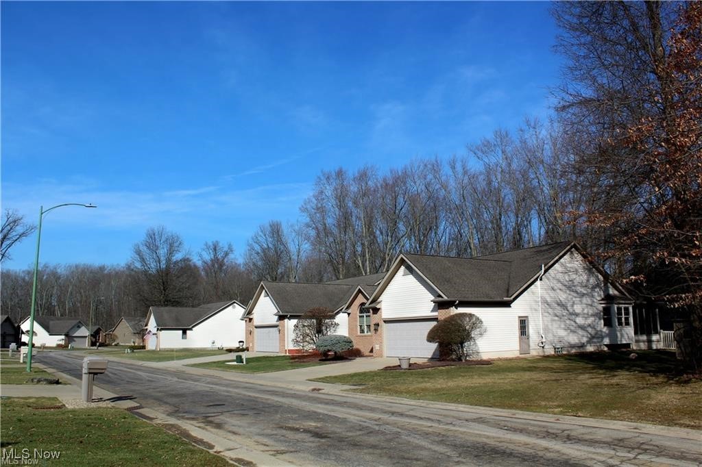 116 Lucretia Lane Columbiana OH 44408