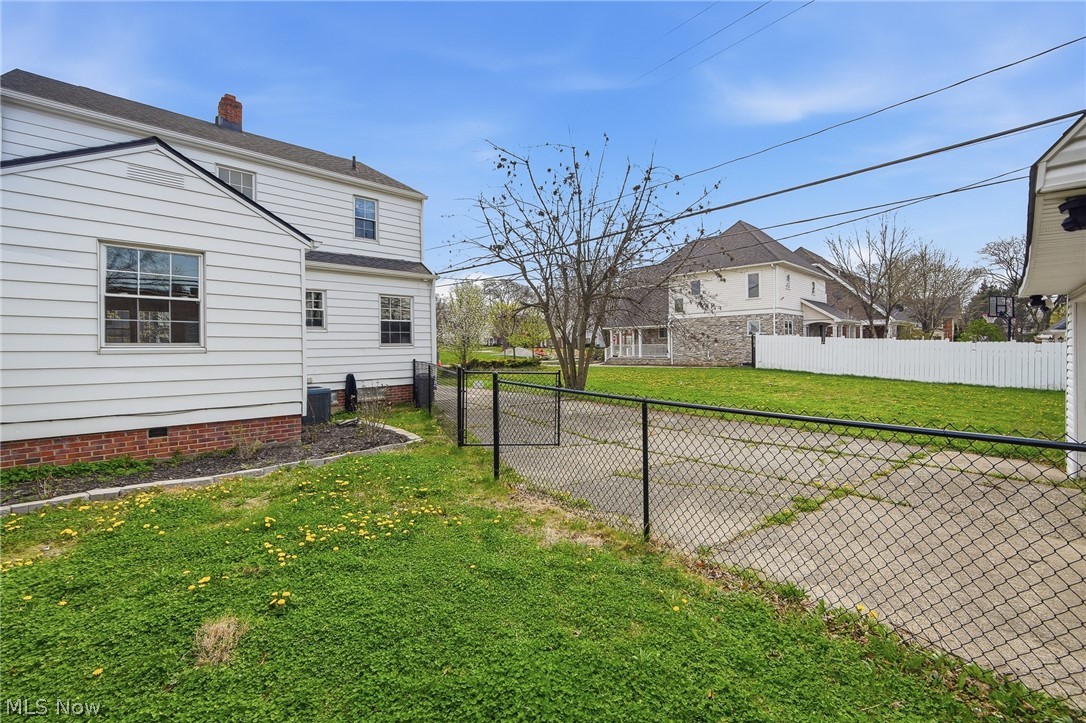 3722 Lindholm Road Shaker Heights OH 44120
