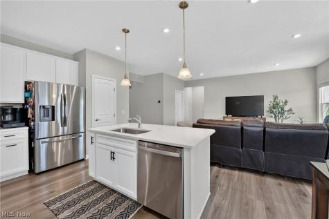 1025 Kadas Lane Wooster OH 44691