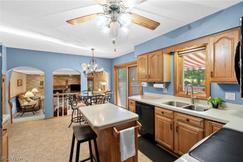 7288 Rita Drive Independence OH 44131
