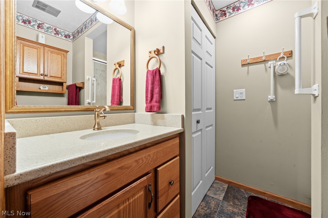 7288 Rita Drive Independence OH 44131