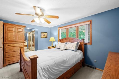 7288 Rita Drive Independence OH 44131