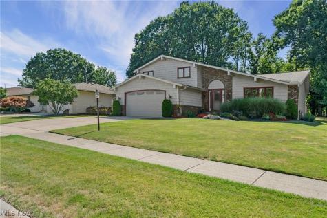 7288 Rita Drive Independence OH 44131
