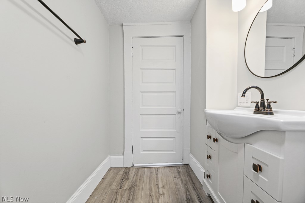 260 W Washington Street Alliance OH 44601