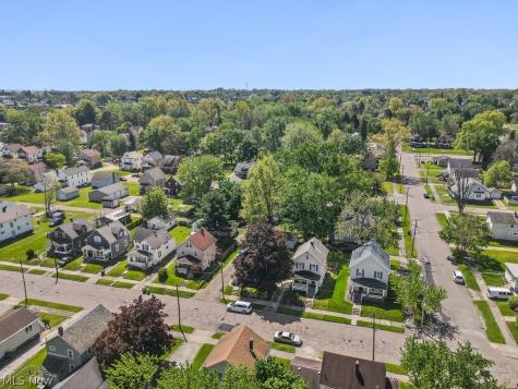 260 W Washington Street Alliance OH 44601
