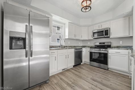 260 W Washington Street Alliance OH 44601